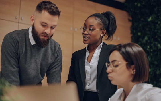 Tecnología digital para empresas con Yesser